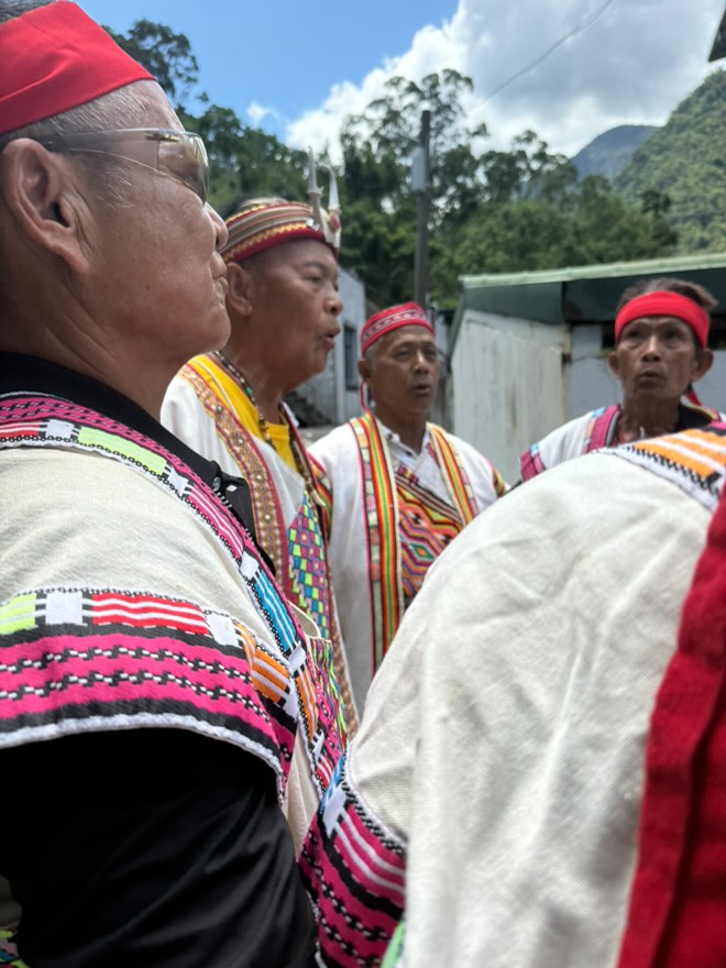 01森永花東研究_布農族耆老八部合音1.jpg